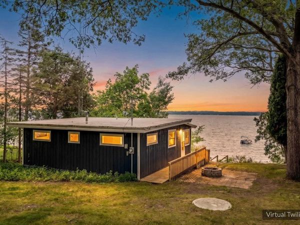 N4830 N Lakeshore Drive, Green Lake, WI 54941
