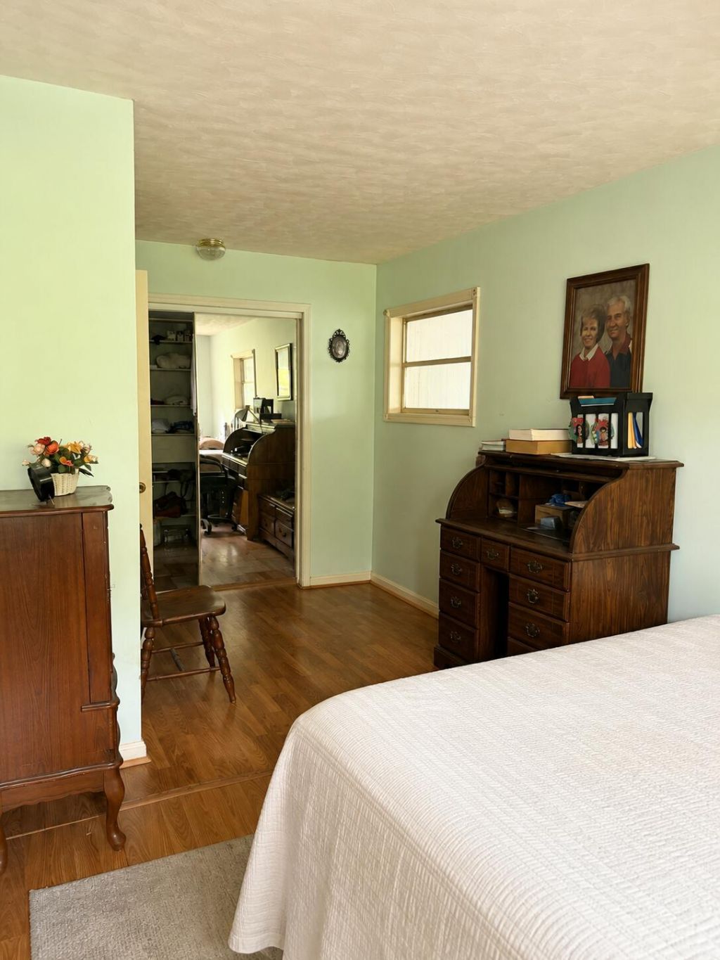 3436 Mistletoe Lane Photo 4