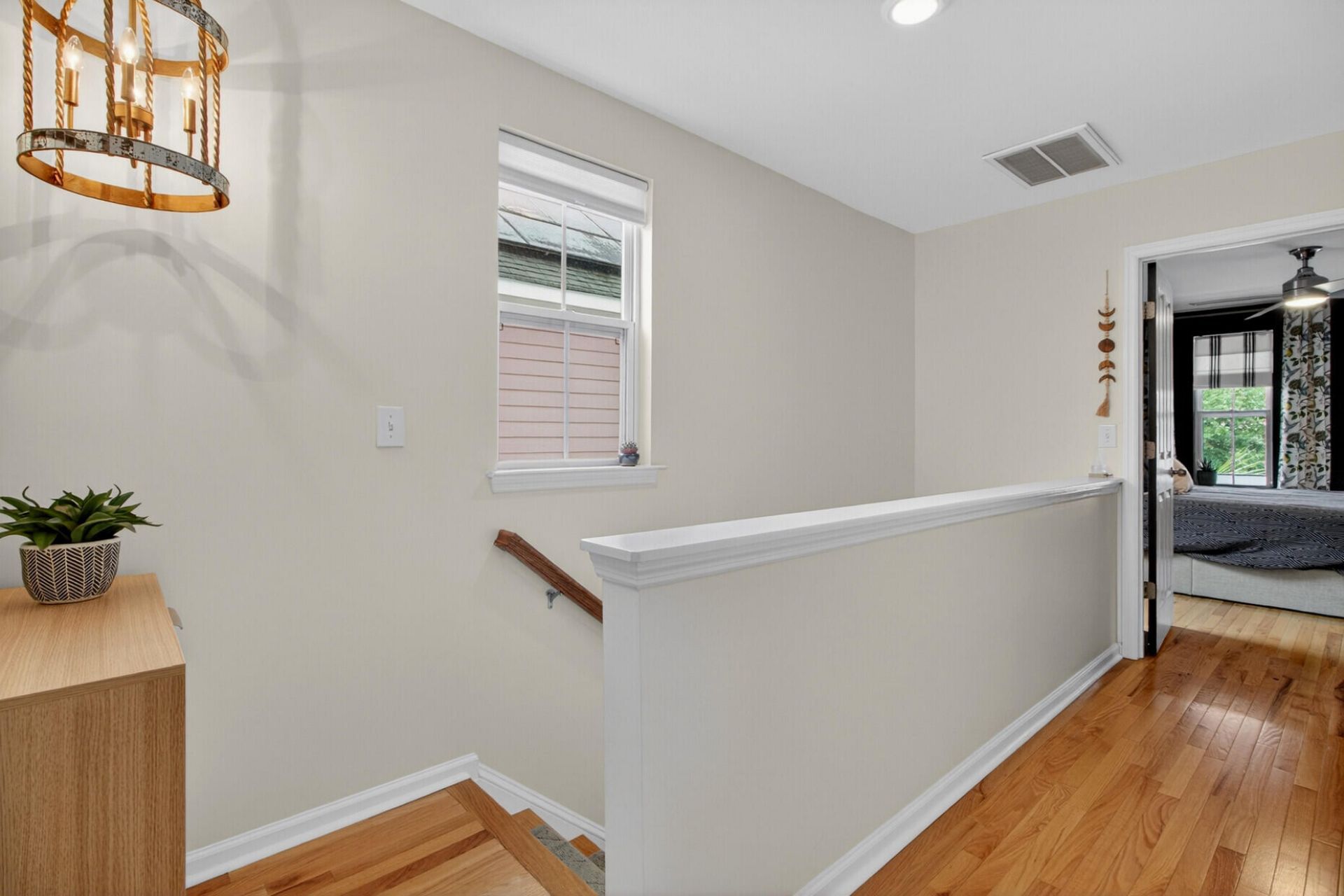 404 Forsythia Avenue Photo 20