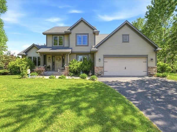 1374 Pheasant Run, New Richmond, WI 54017