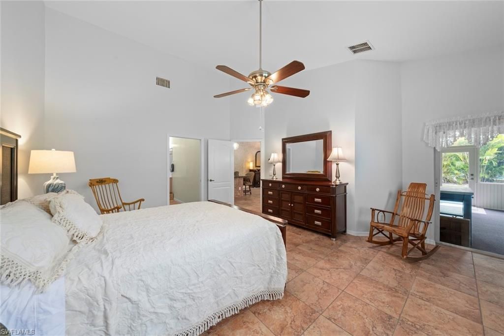 20024 Lake Vista Cir, Lehigh Acres, FL 33936 Photo