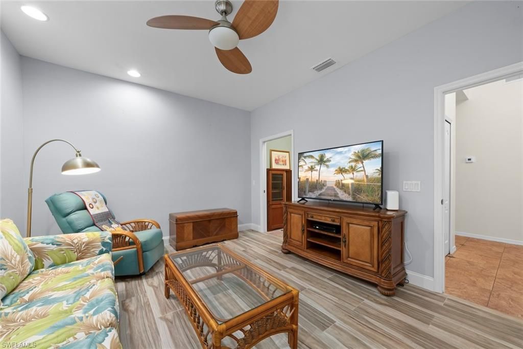 20024 Lake Vista Cir, Lehigh Acres, FL 33936 Photo