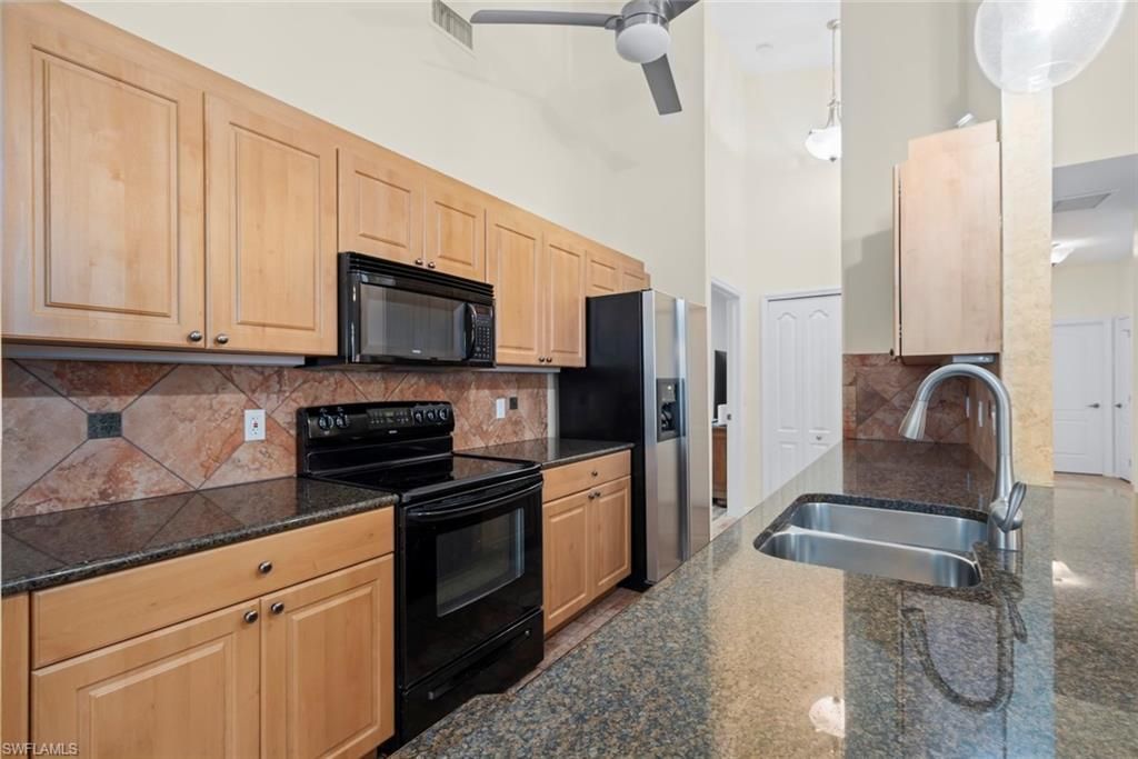 20024 Lake Vista Cir, Lehigh Acres, FL 33936 Photo
