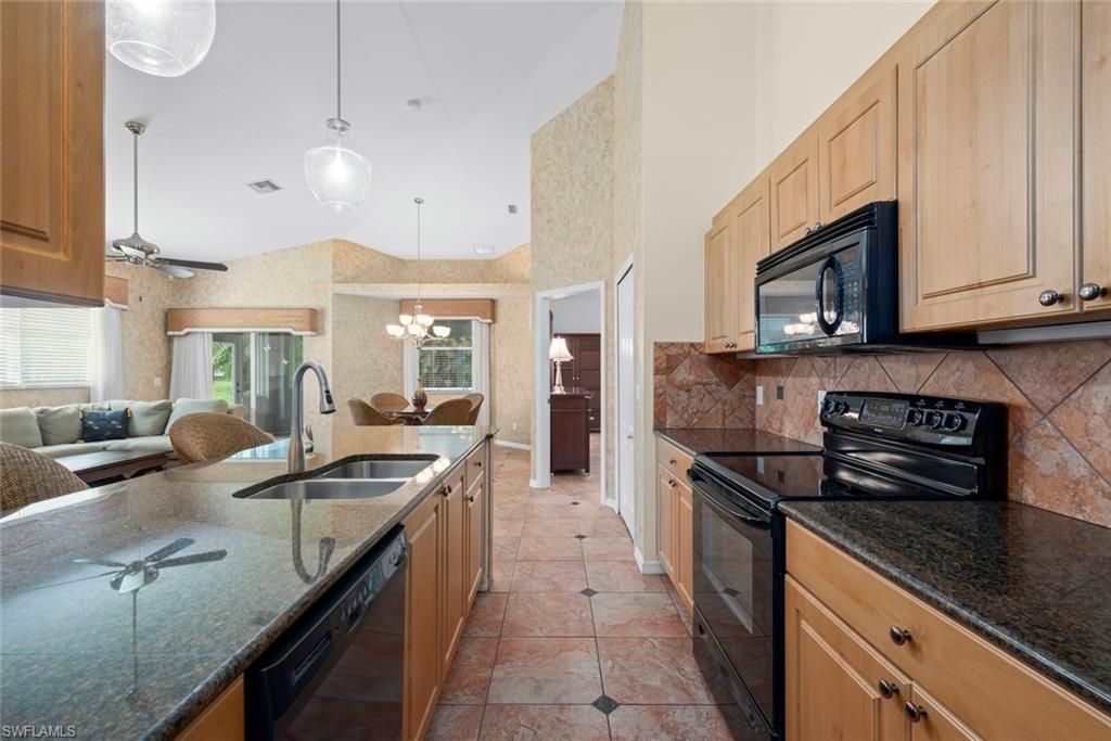 20024 Lake Vista Cir, Lehigh Acres, FL 33936 Photo