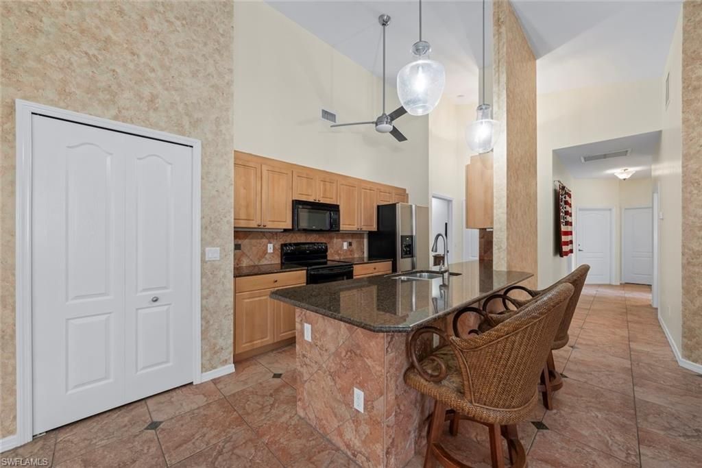 20024 Lake Vista Cir, Lehigh Acres, FL 33936 Photo