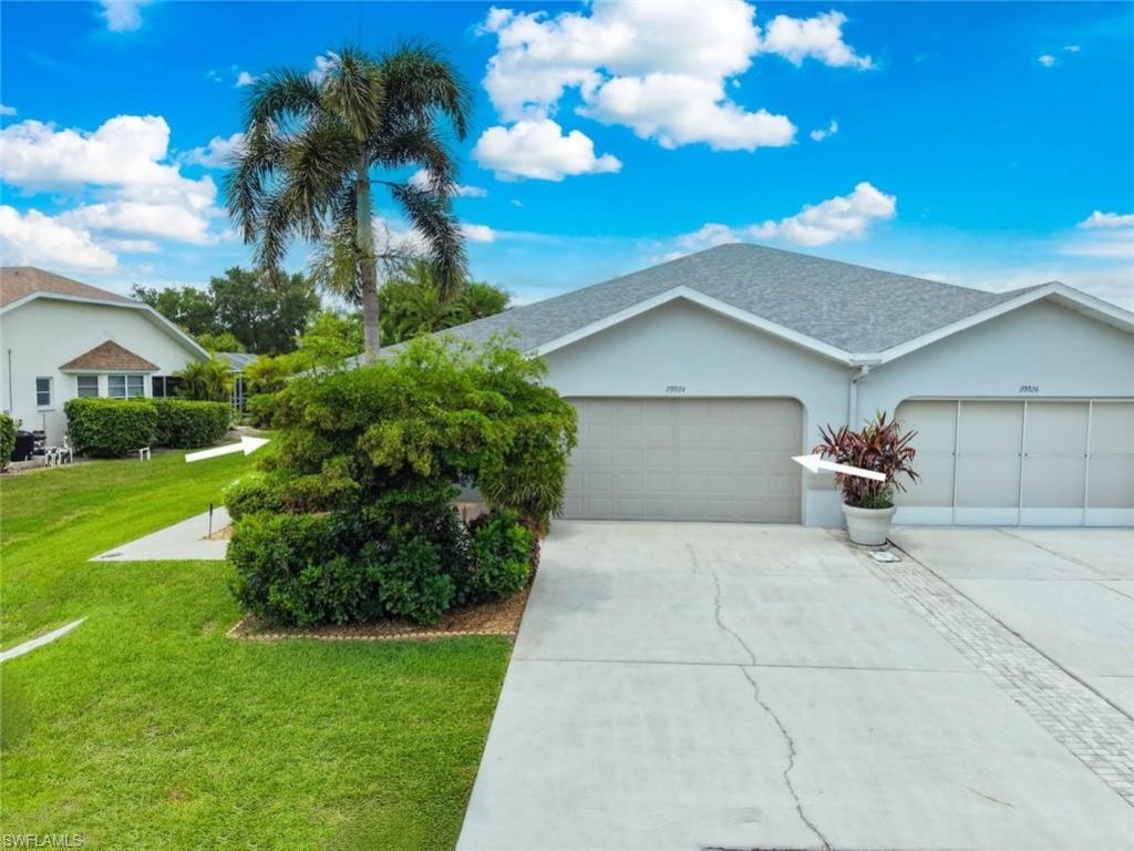 20024 Lake Vista Cir, Lehigh Acres, FL 33936 Photo