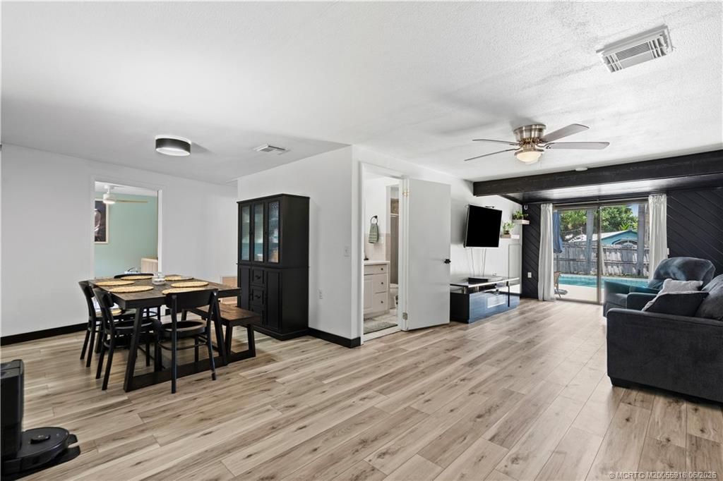 2495 NE Hickory Avenue, Jensen Beach, FL 34957 Photo