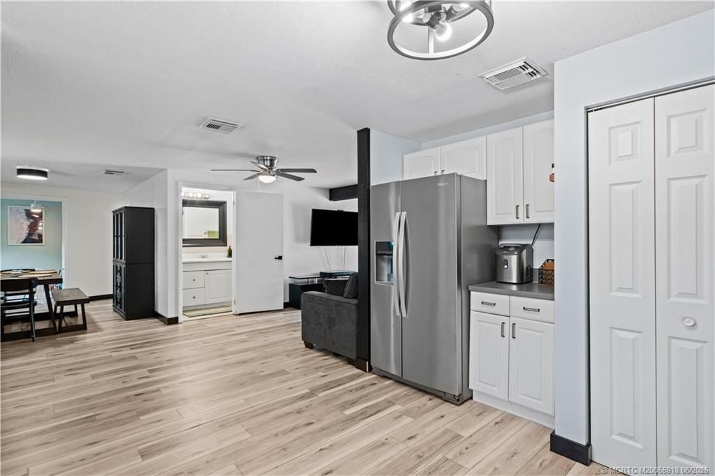 2495 NE Hickory Avenue, Jensen Beach, FL 34957 Photo