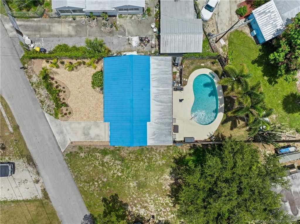 2495 NE Hickory Avenue, Jensen Beach, FL 34957 Photo