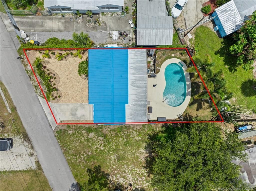 2495 NE Hickory Avenue, Jensen Beach, FL 34957 Photo