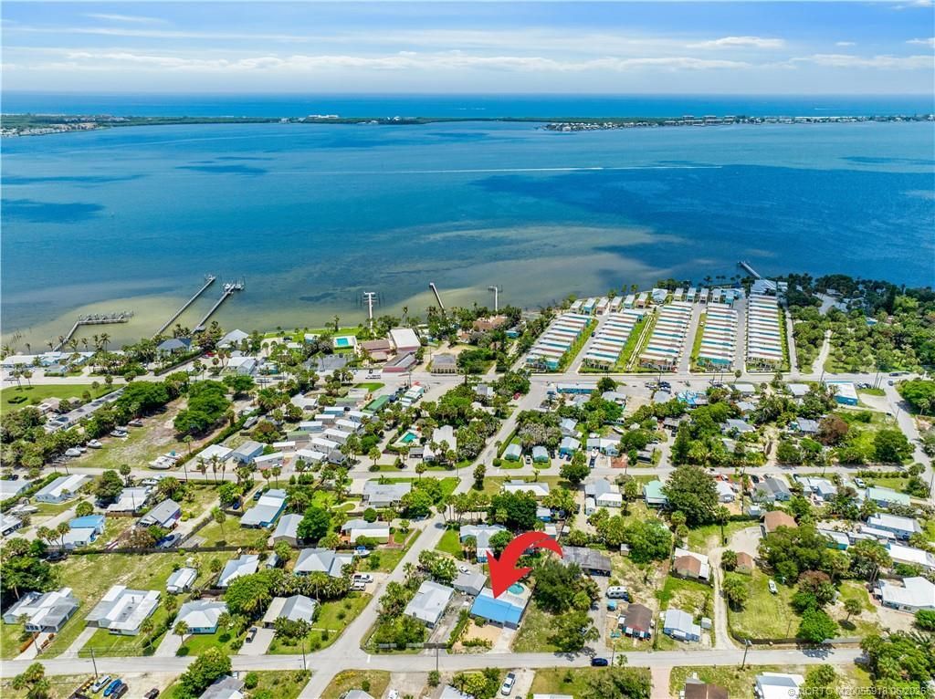 2495 NE Hickory Avenue, Jensen Beach, FL 34957 Photo