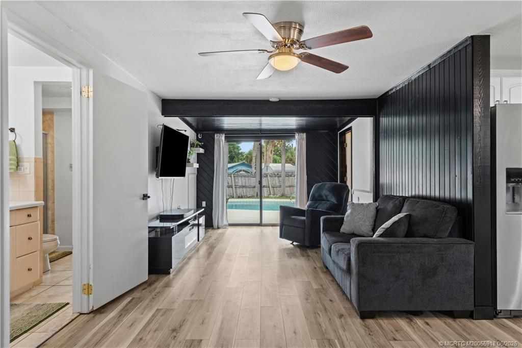 2495 NE Hickory Avenue, Jensen Beach, FL 34957 Photo