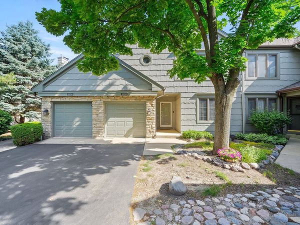 1128 BRISTLECONE Court , Unit 1128, Darien, IL 60561