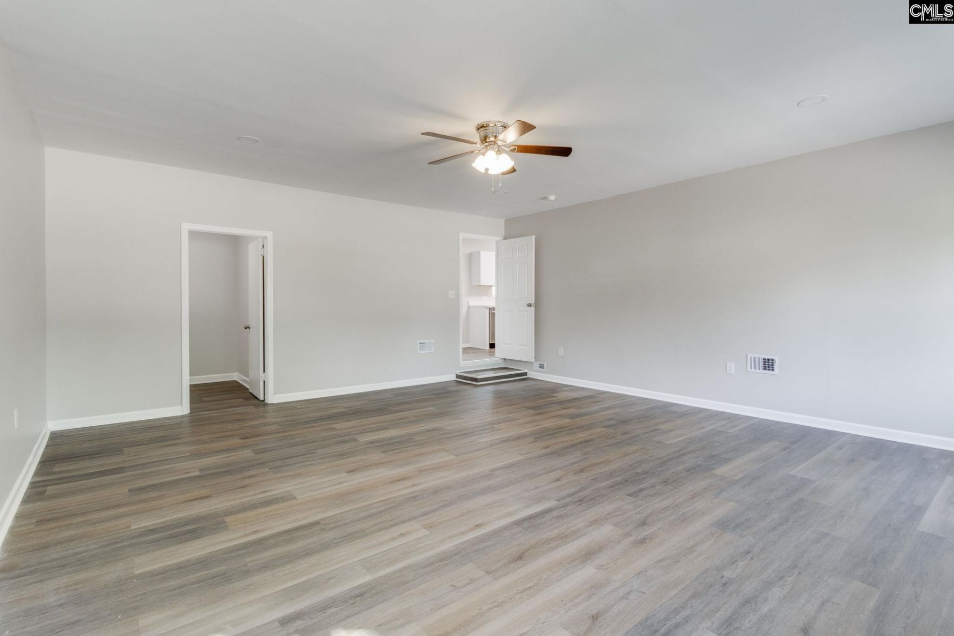 611 N Eden Drive Photo 18