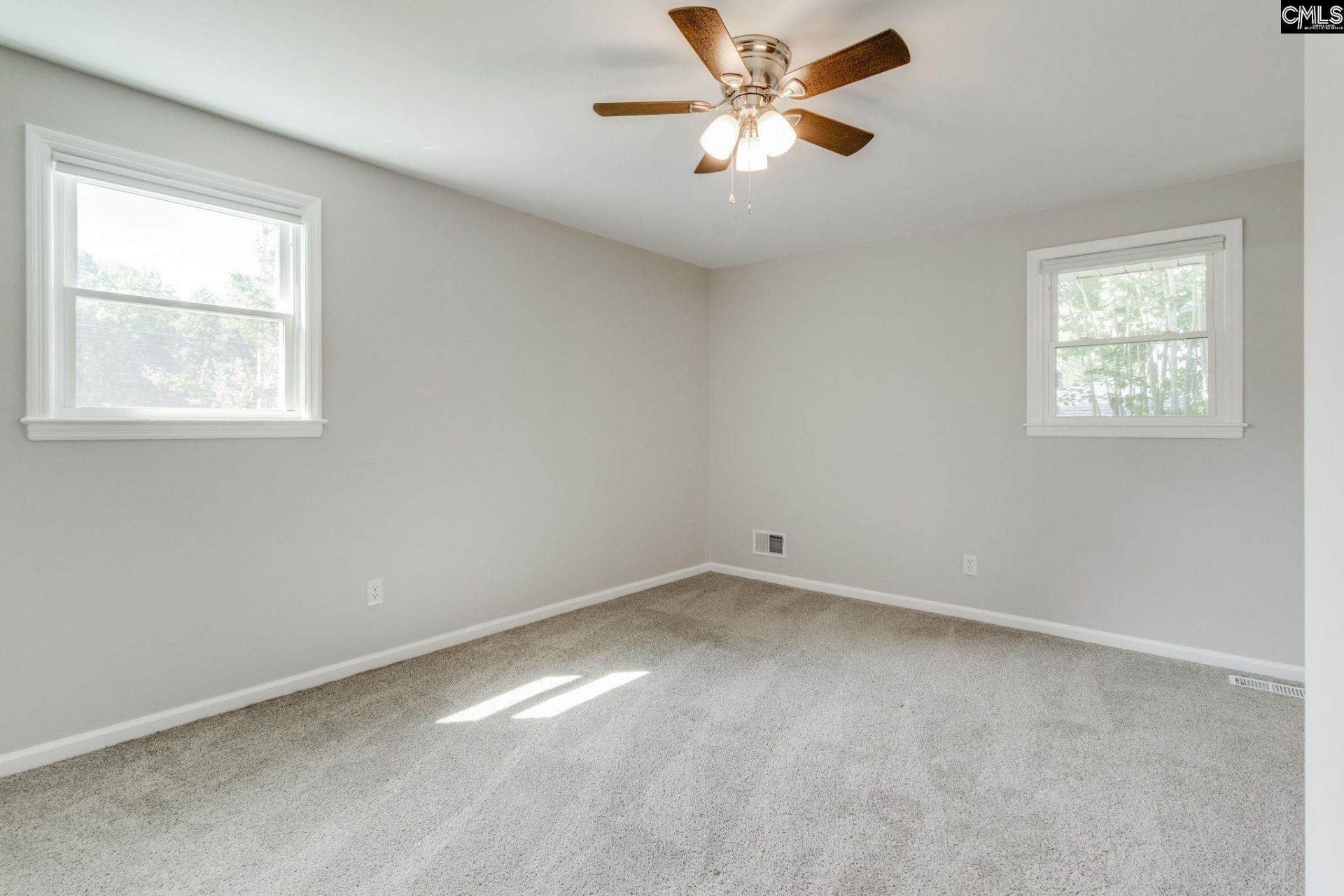 611 N Eden Drive Photo 20