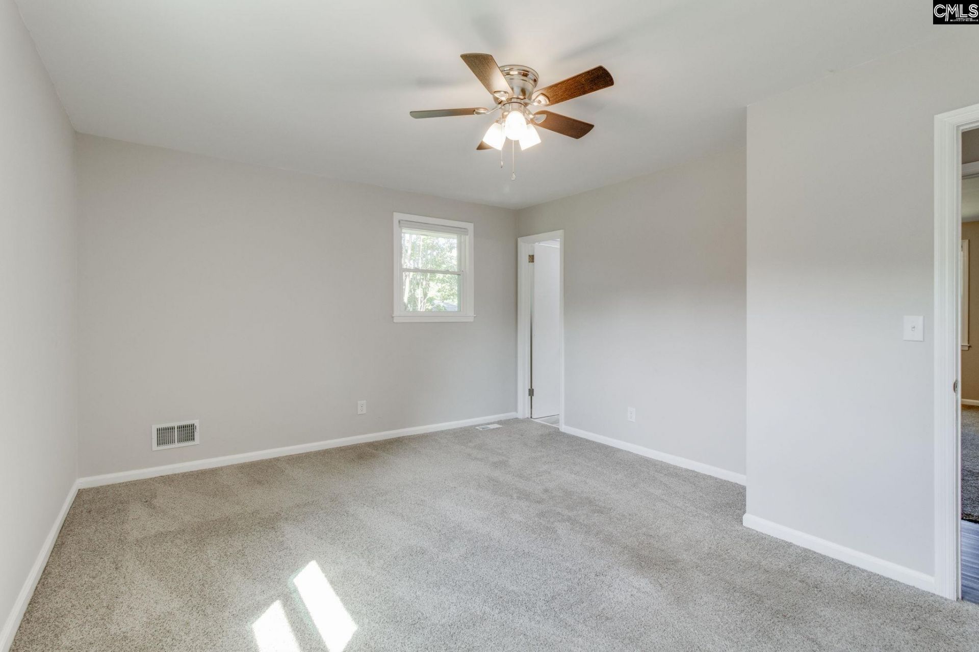 611 N Eden Drive Photo 21