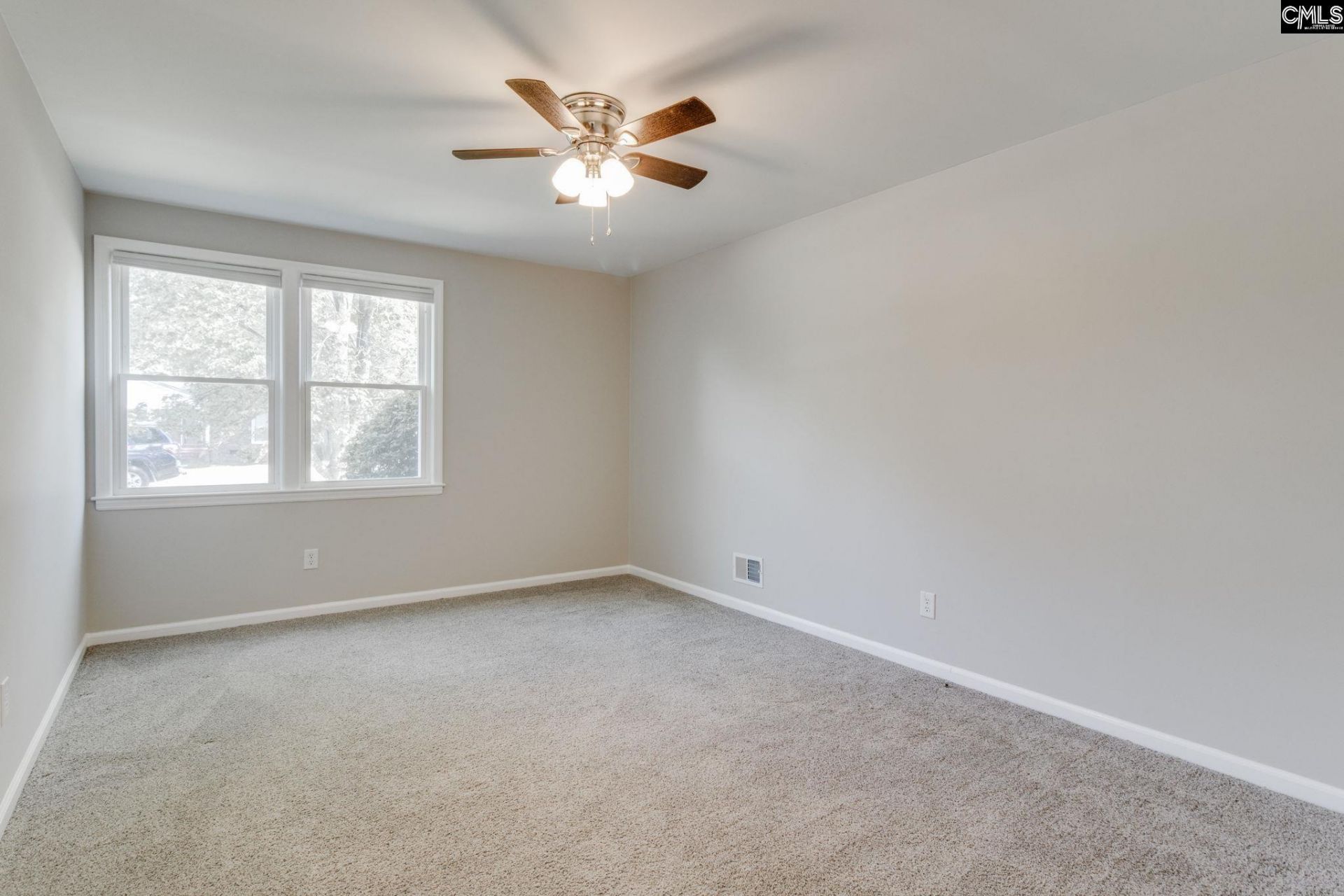 611 N Eden Drive Photo 25