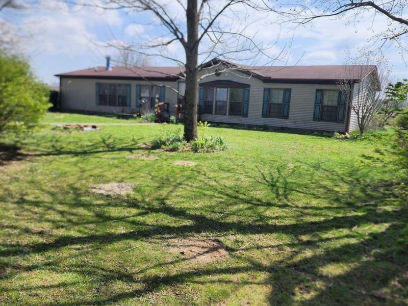 9060 W St Rt 73, Chester Twp, OH 45177 Photo 3