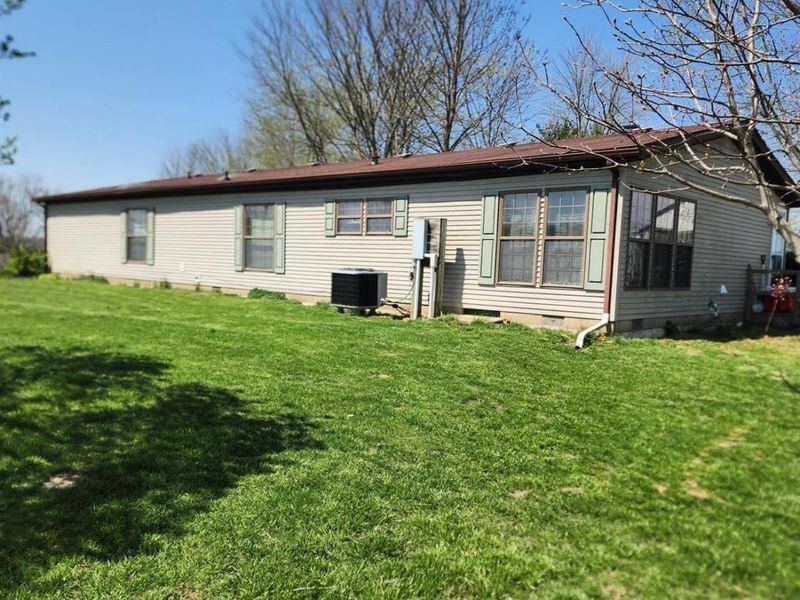 9060 W St Rt 73, Chester Twp, OH 45177 Photo 4