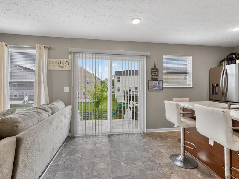 2856 Pine Leaf Court, Hamilton, OH 45013 Photo 8