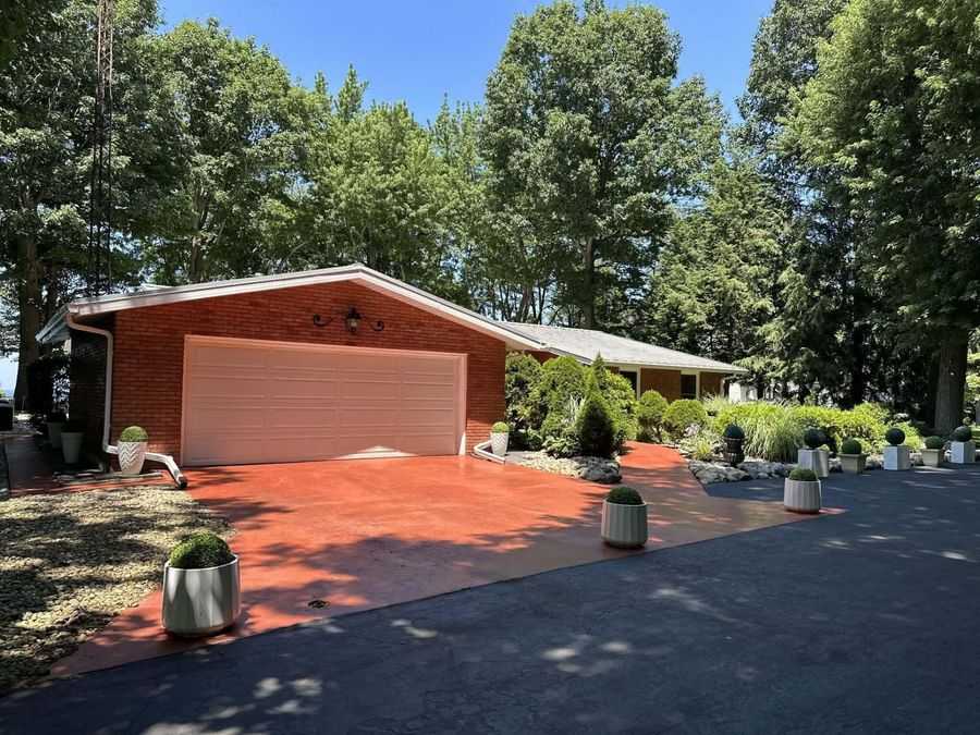 Property Image 156