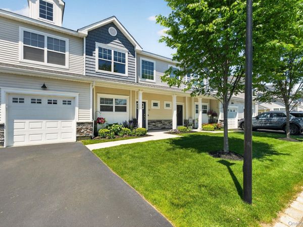 129 Halley Drive, Center Moriches, NY 11934