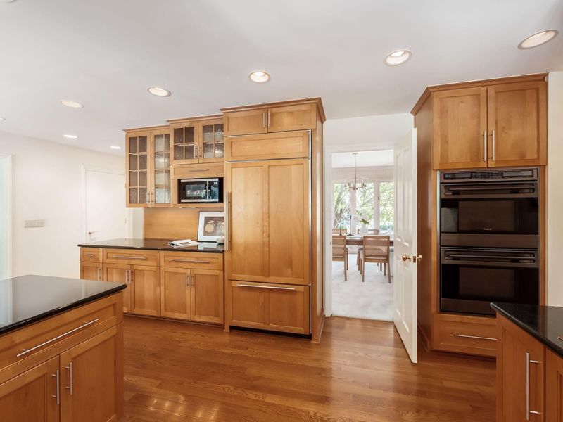 4275 Shelbourne Lane, Upper Arlington, OH 43220 Photo 18