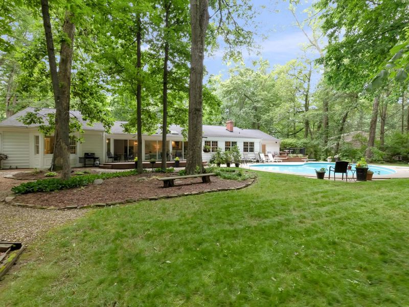 9291 Robinhood Circle , Westerville, OH 43082 Photo 71