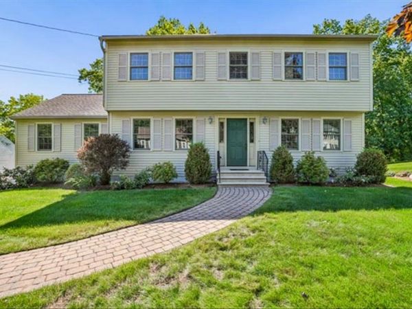 153 Fleming Street, Manchester, NH 03104