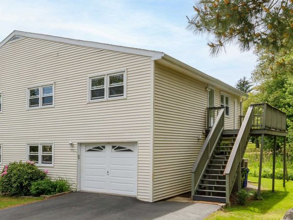 100 Dawson Avenue, Manchester, NH 03104