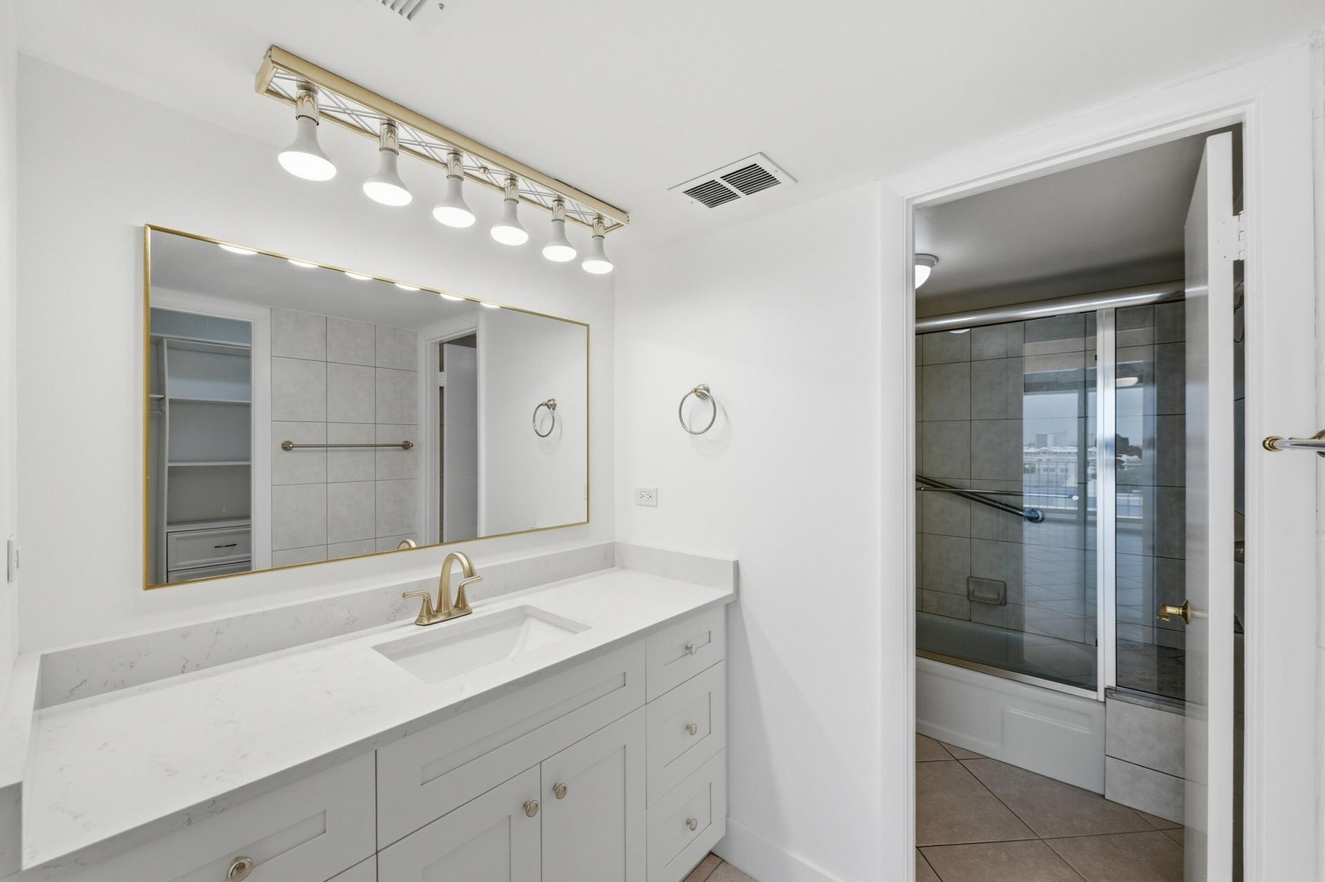 800 SE 20th Avenue, Unit 901, Deerfield Beach, FL 33441 Photo