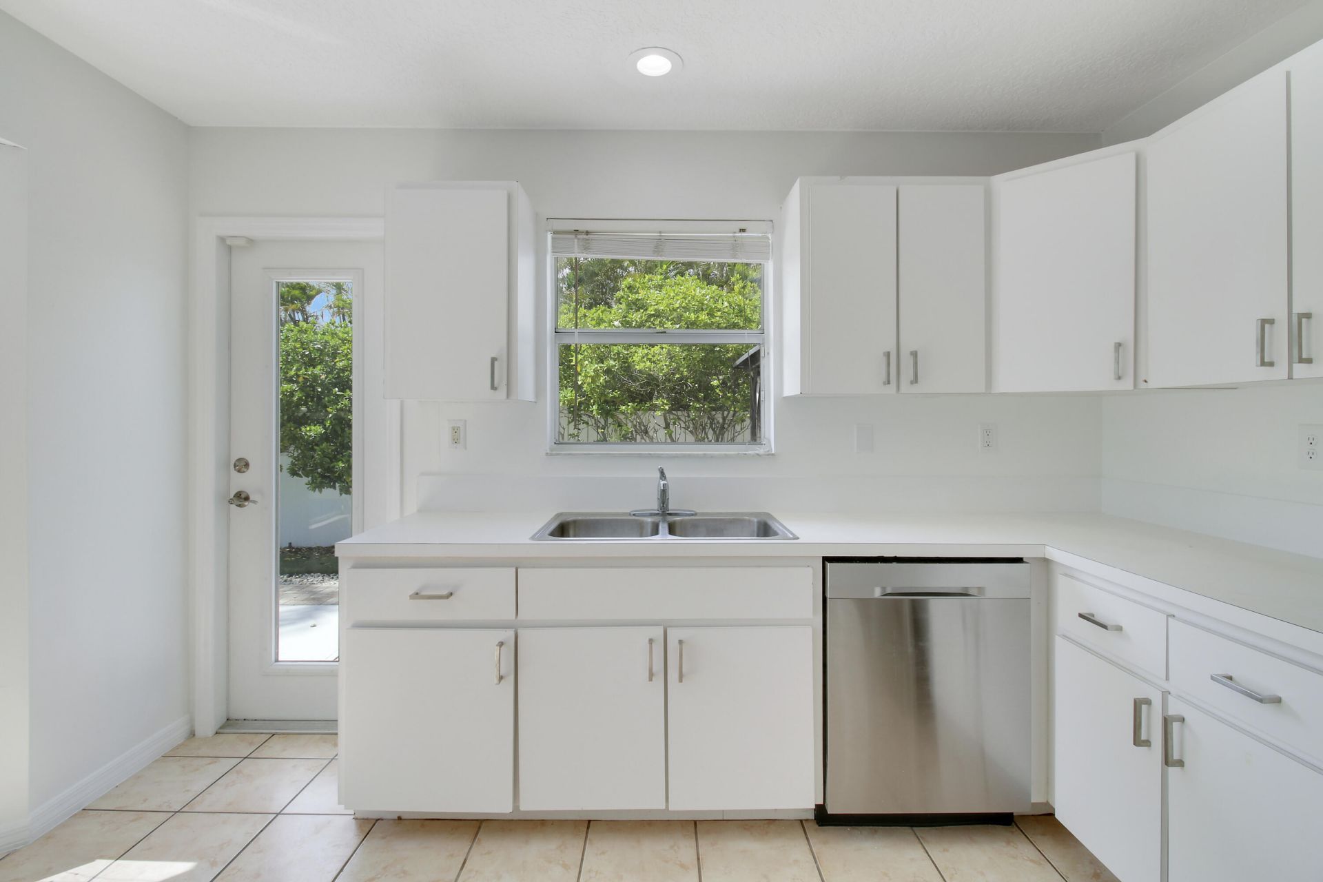6118 Barbara Street, Jupiter, FL 33458 Photo