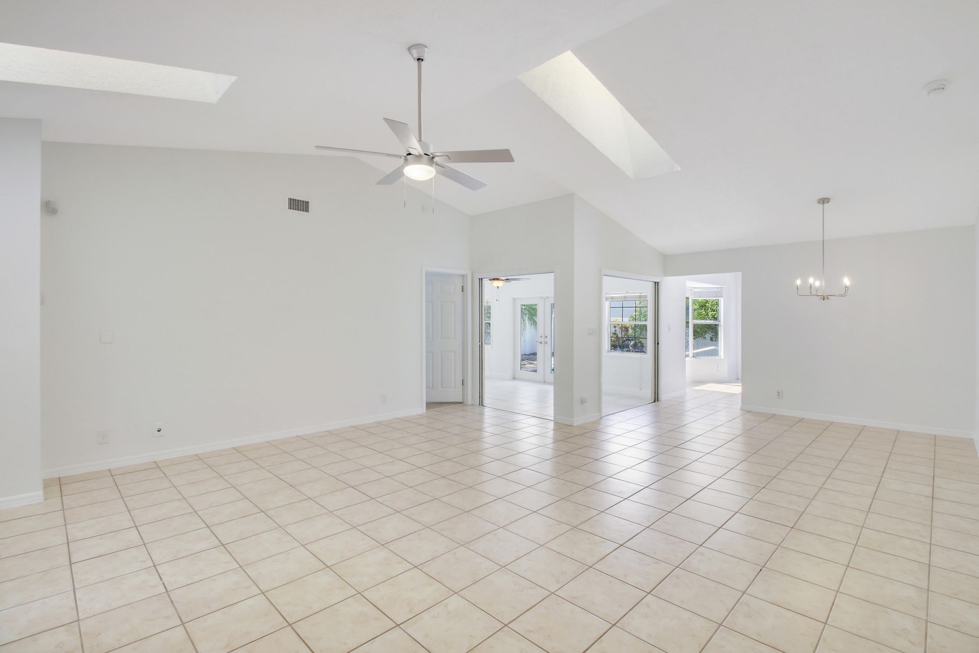 6118 Barbara Street, Jupiter, FL 33458 Photo