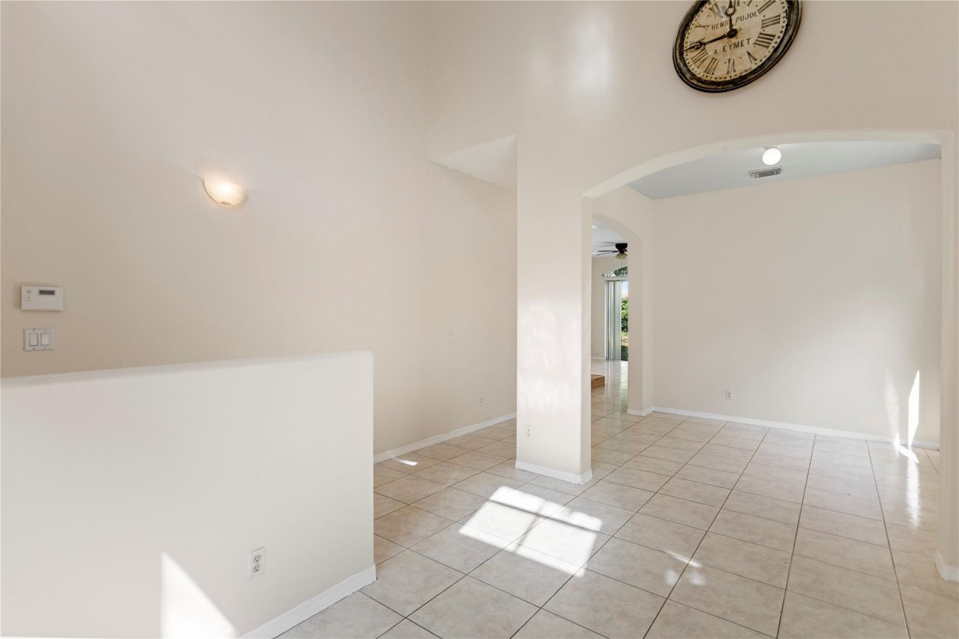 2215 NW 76th Terrace, Pembroke Pines, FL 33024 Photo