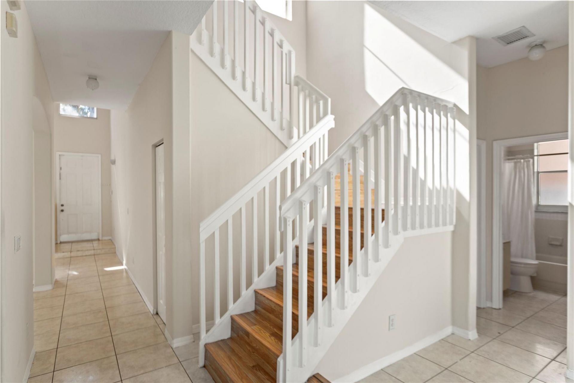 2215 NW 76th Terrace, Pembroke Pines, FL 33024 Photo