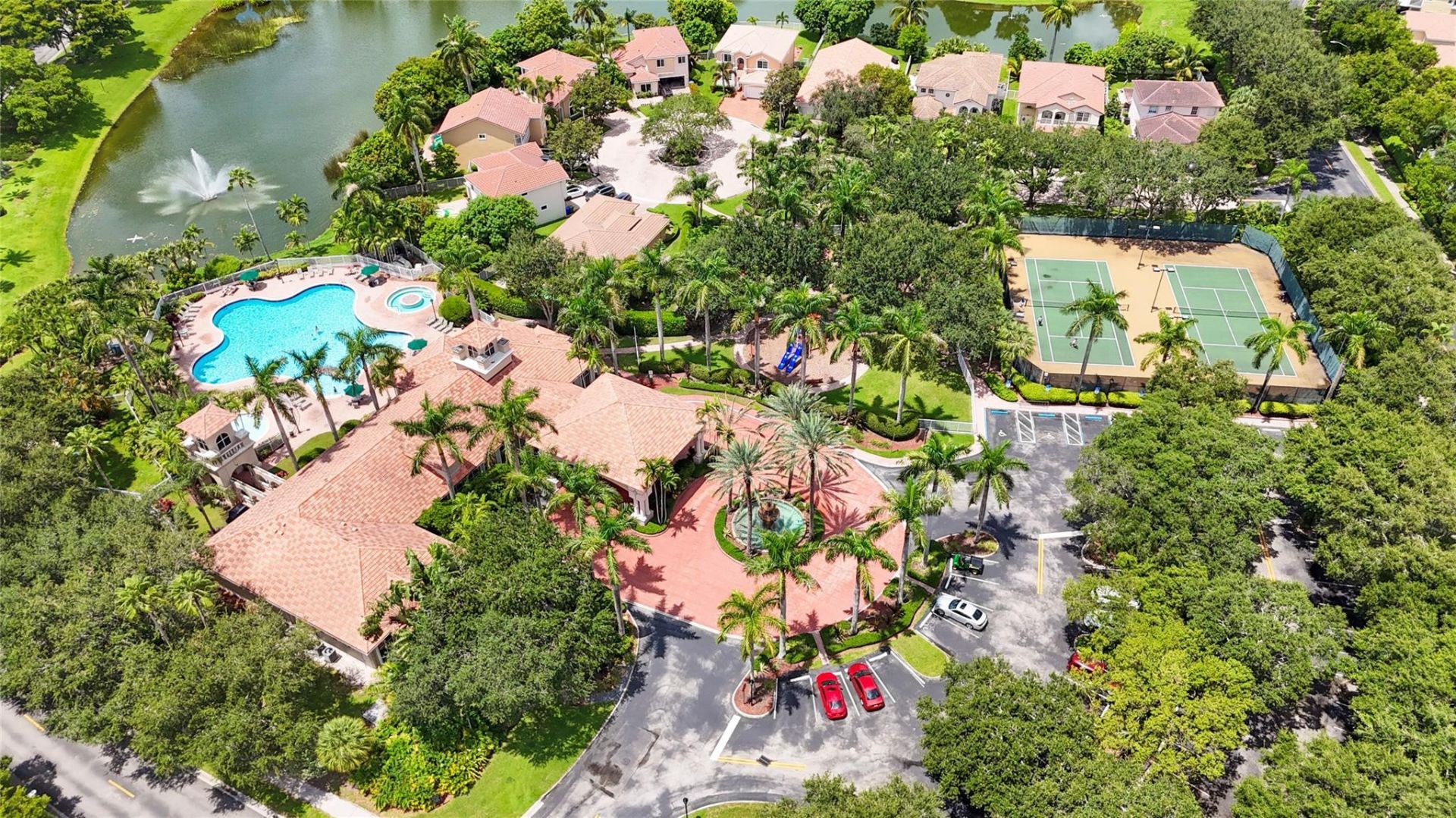 2215 NW 76th Terrace, Pembroke Pines, FL 33024 Photo