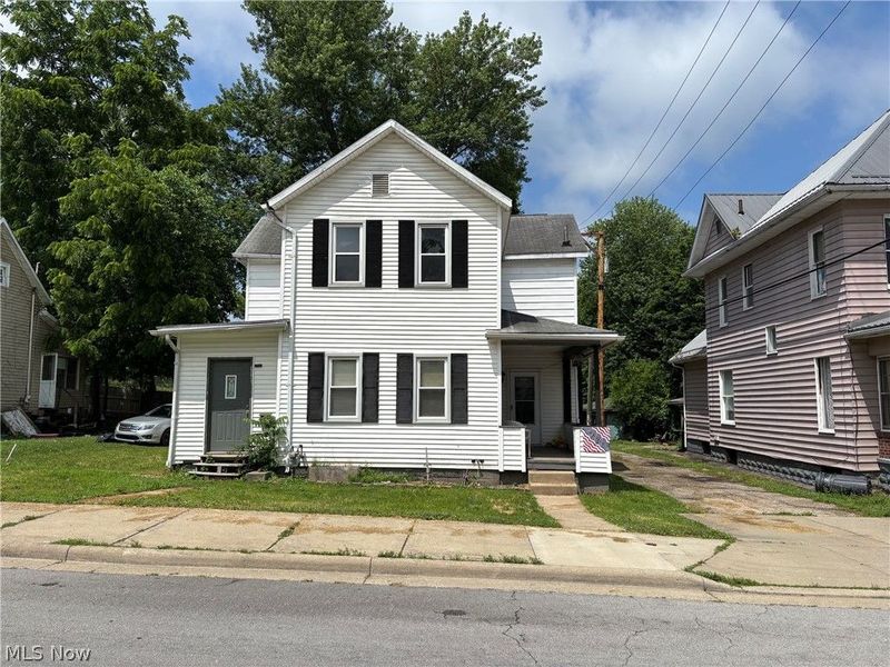 313 N 8th Street, Cambridge, OH 43725 Photo 1