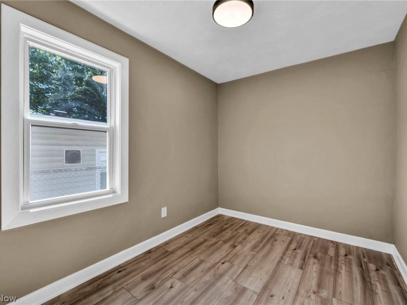 9313 Crestwood Drive, Cleveland, OH 44130 Photo 25