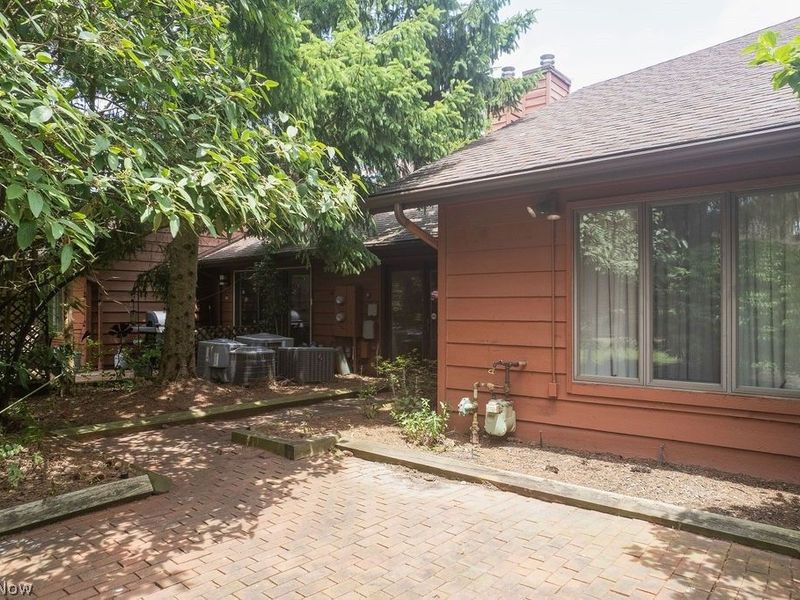 25878 Fairmount Boulevard, Beachwood, OH 44122 Photo 37