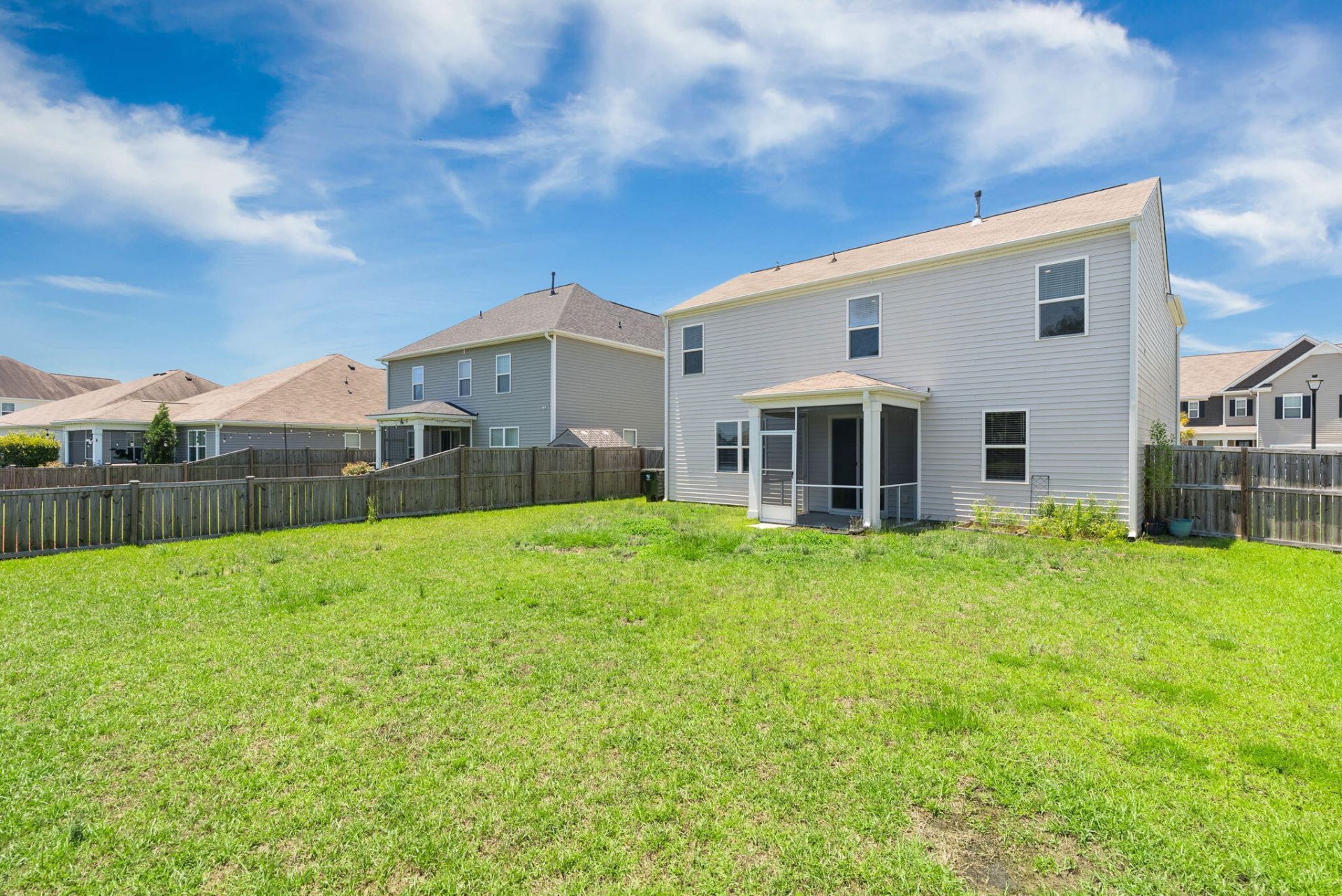 159 Greenwich Drive Photo 34