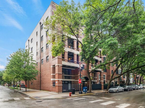 1502 N Sedgwick Street, Unit 3S, Chicago, IL 60610