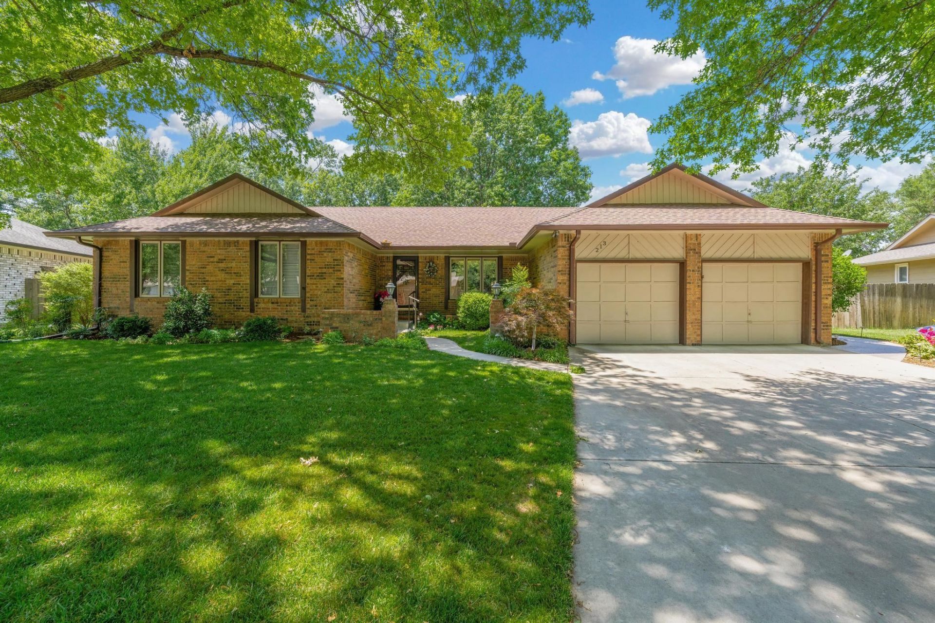 213 S Cardington St, Wichita, KS 67209 Main Photo
