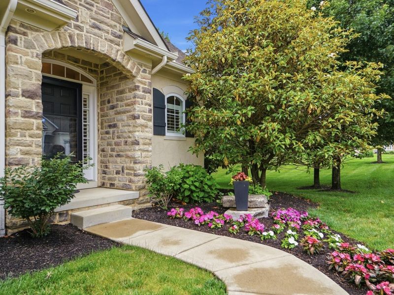4735 Medalist Court, Westerville, OH 43082 Photo 8