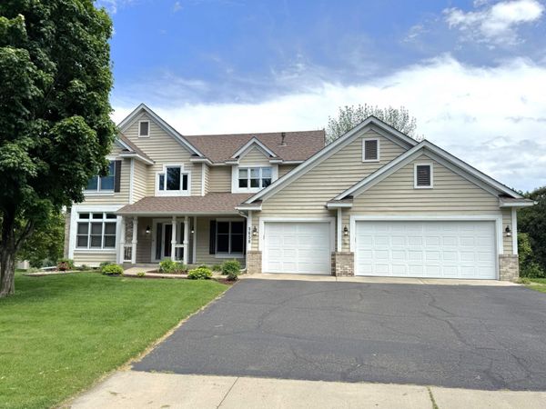 8658 Upland Lane N, Maple Grove, MN 55311