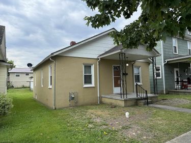 1513 Lavalette Avenue, Elkins, WV 26241