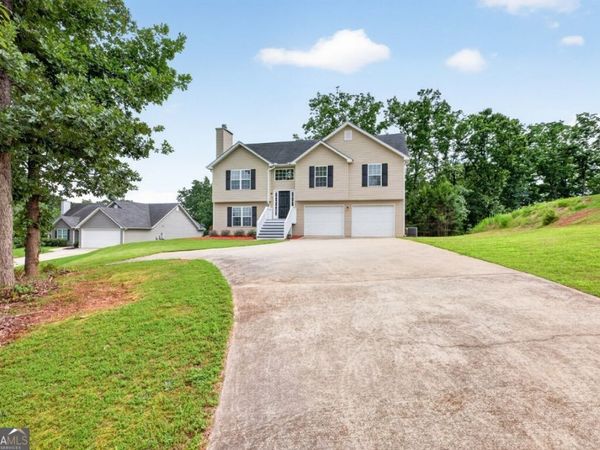2726 Sawyer Mill Drive, Gainesville, GA 30507