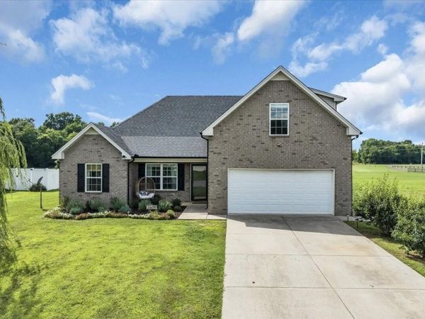 2605 Auldridge DR , Christiana, TN 37037