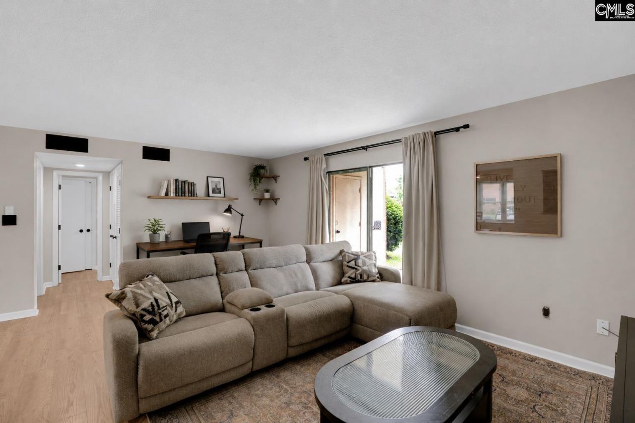 1100 Skyland Drive  Photo 4
