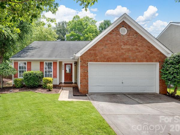 2244 Wexford Way, Statesville, NC 28625