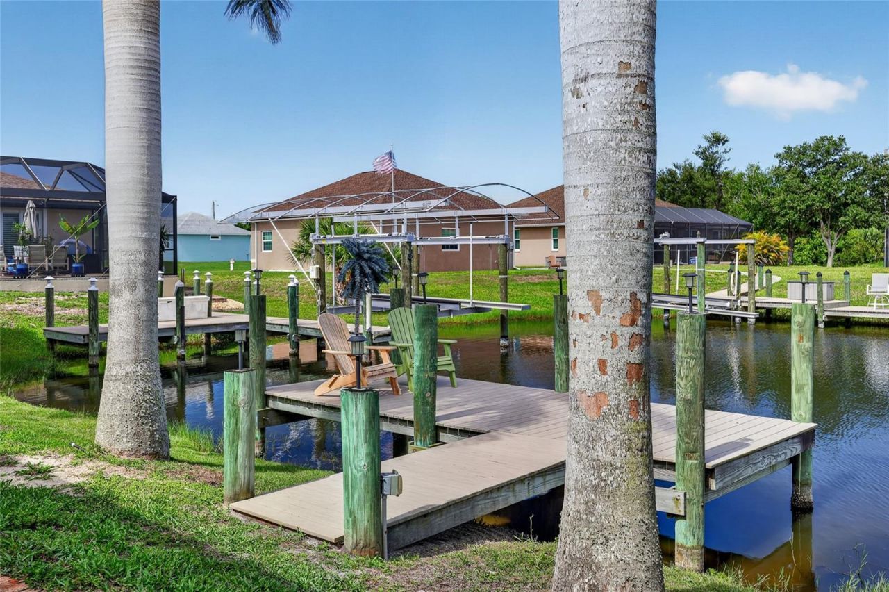 9276 Miami Circle , Port Charlotte, FL 33981 Photo